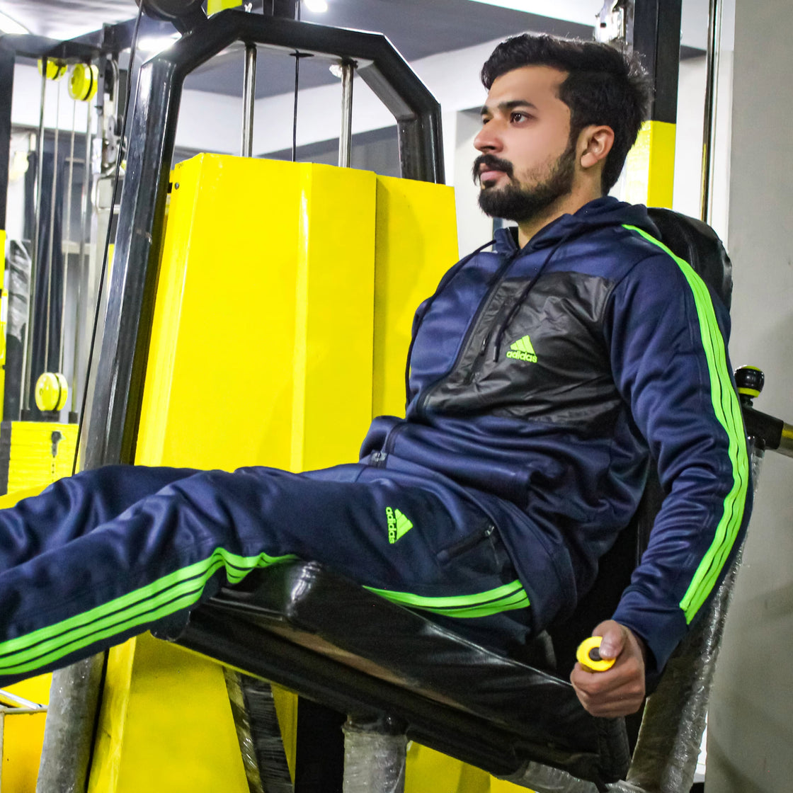 Apex Trainer 3-Stripes Classic Tracksuit Navy